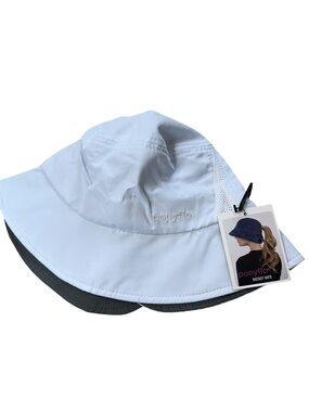 Ponyflo Women’s Bucket Hat NWT White